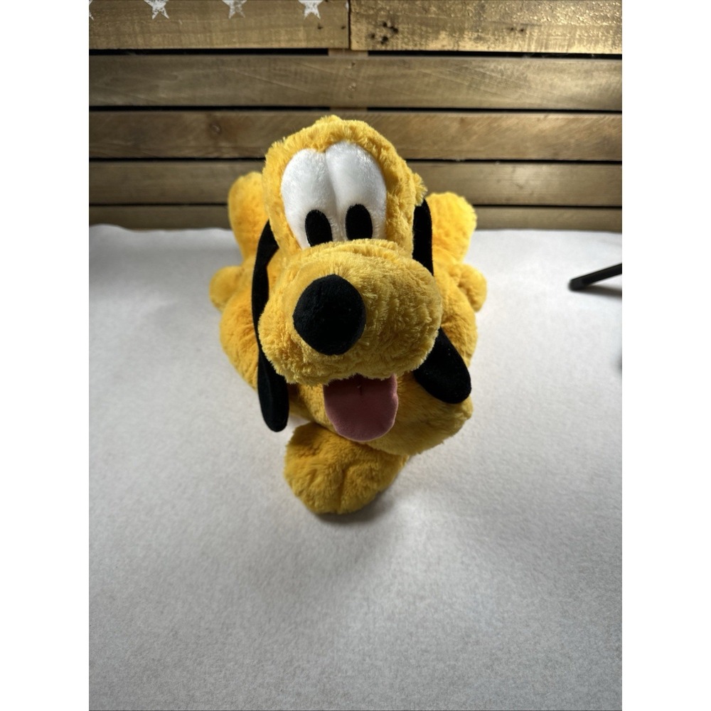 DISNEY PARKS‎ PLUTO PLUSH STUFFED ANIMAL LAYING DOWN WITH GREEN COLLAR 17"